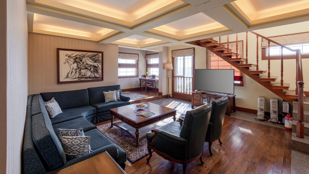 Baywood-ground-floor-lounge