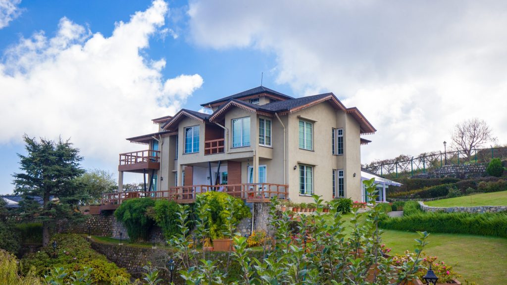 Cedarwood-villa-facade