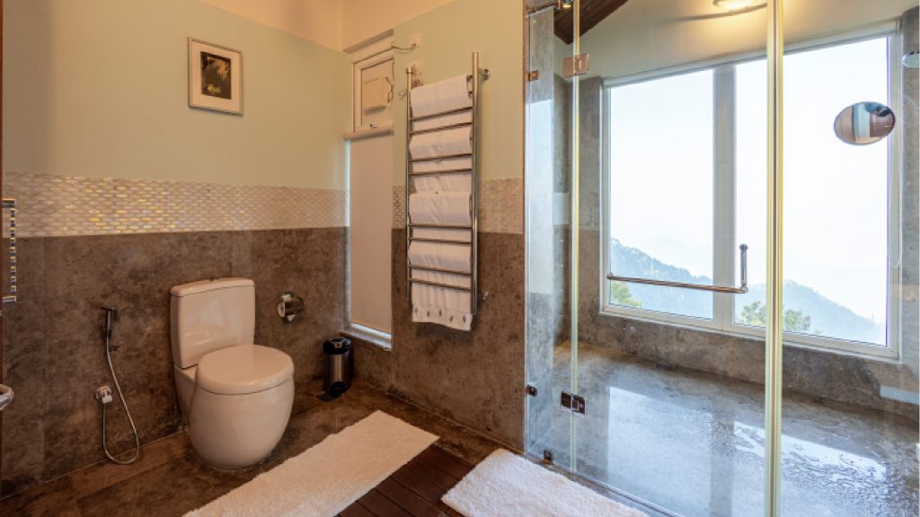 Woodrose-bathroom2
