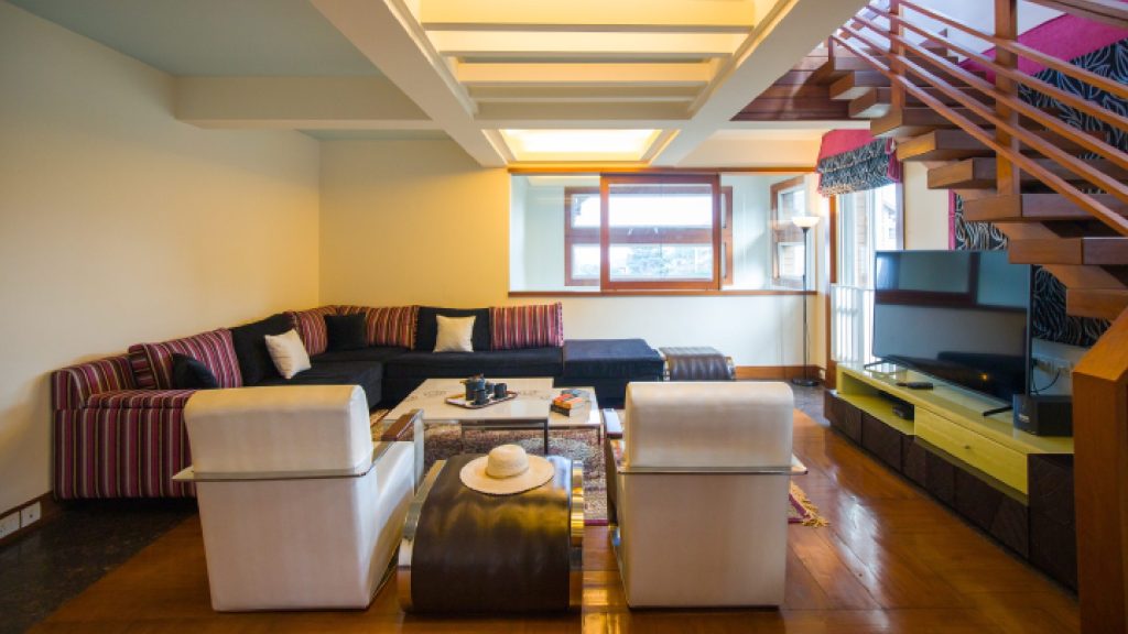 Woodrose-ground-floor-lounge