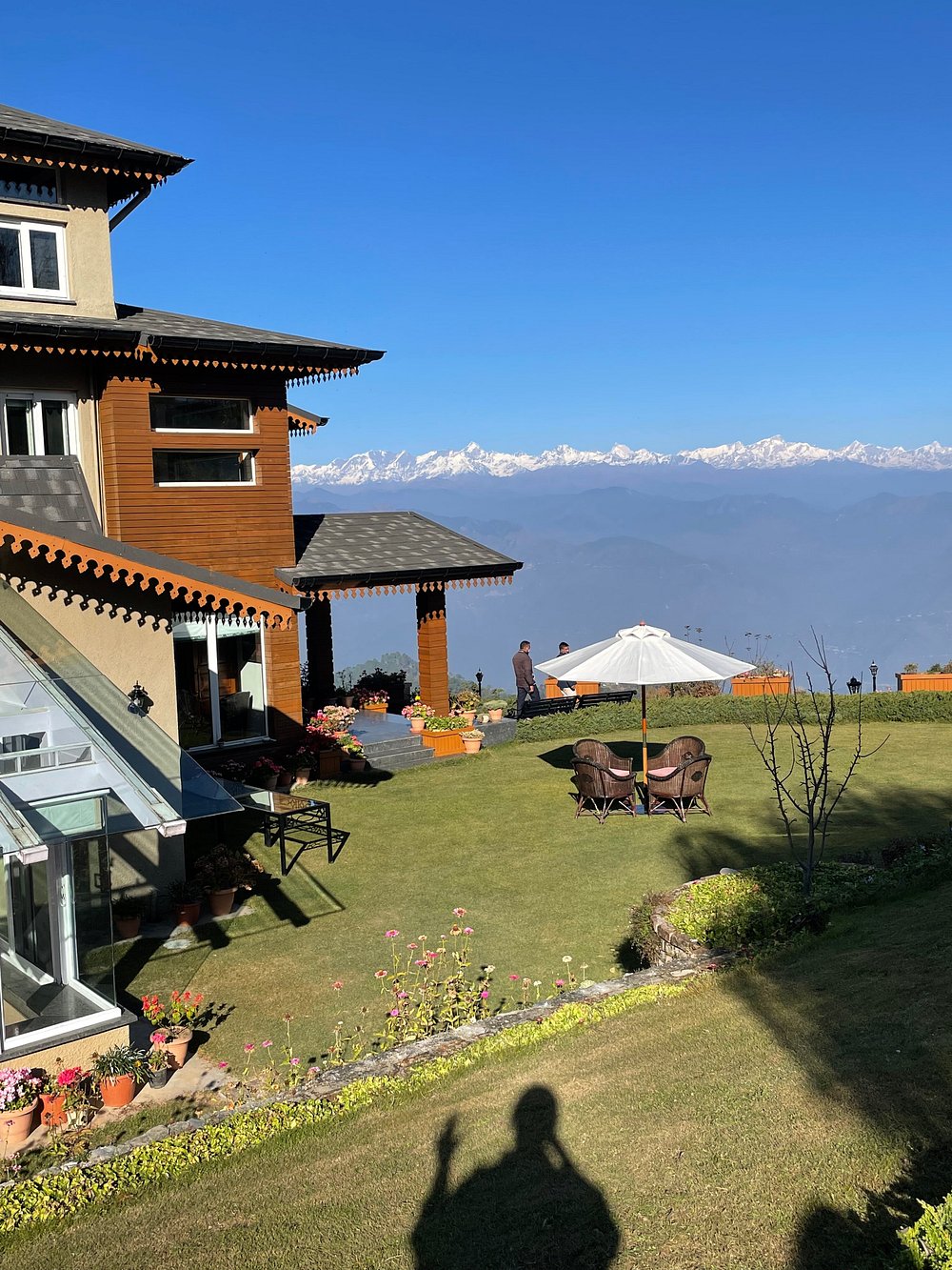 Best Resort in Kanatal